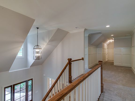 2nd image of 6657 Hastings Ln