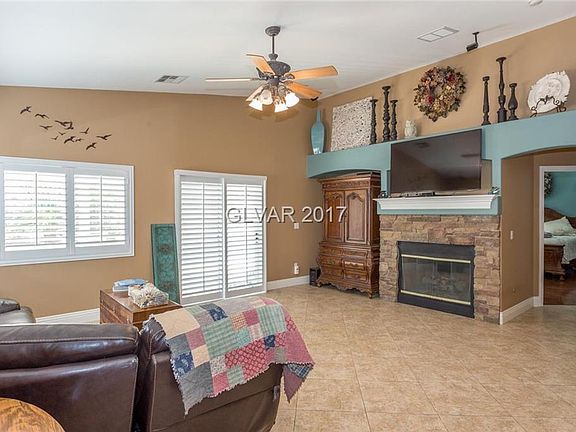 3rd image of 4029 Manning Mountain St