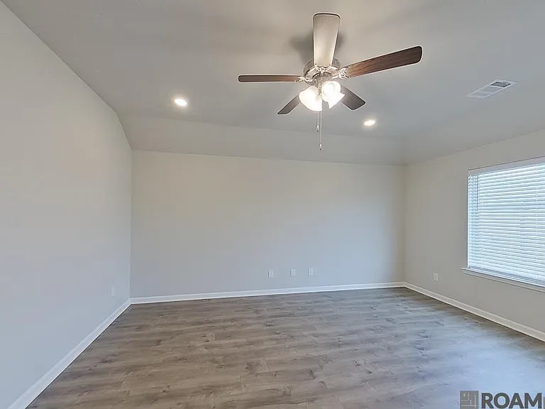 117 Orthello Ct — Photo 6