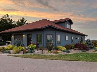 14290 Highland Way, Charlevoix, MI 49720