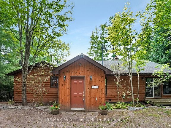 3rd image of 2435 Watts Rd