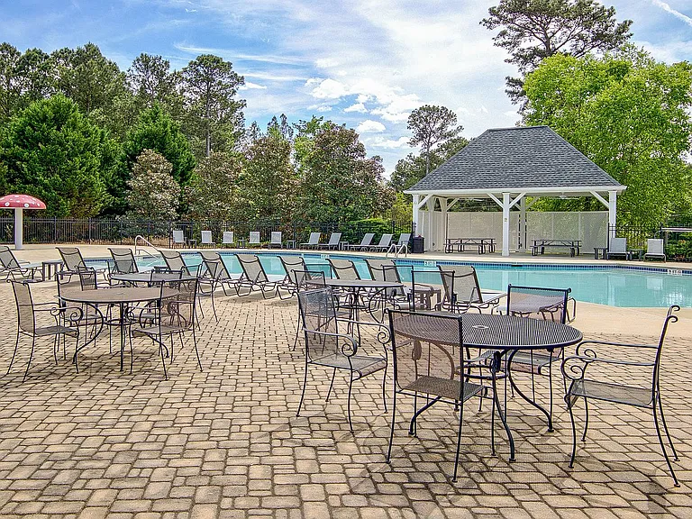 374 Persimmon Dr — Photo 80