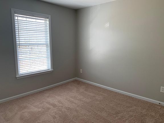 3rd image of 305 Annazanes Pl