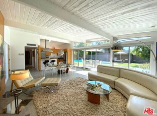 2835 E Plaimor Ave, Palm Springs, CA 92262