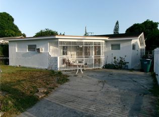 864 NW 116th St, Miami, FL 33168