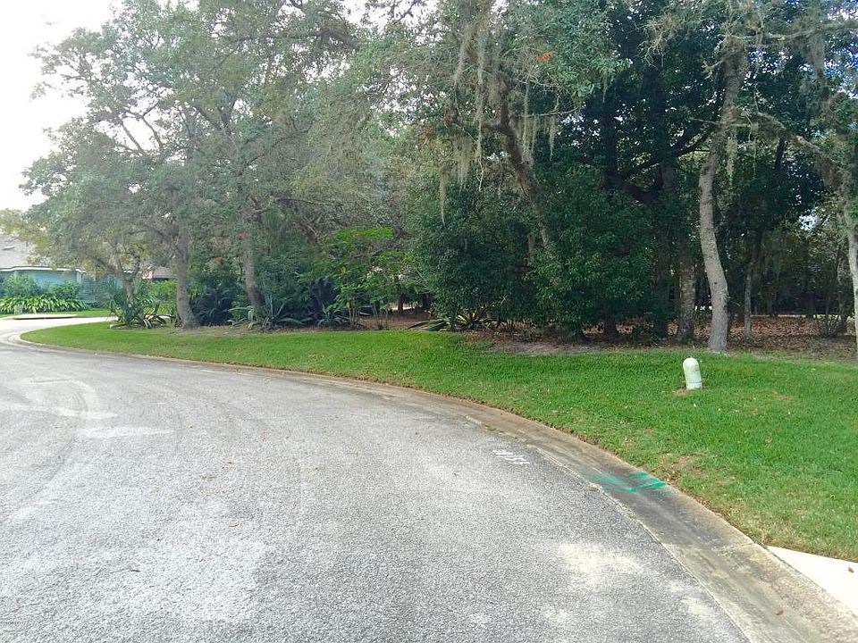 1st image of 551 Bottlebrush Ct
