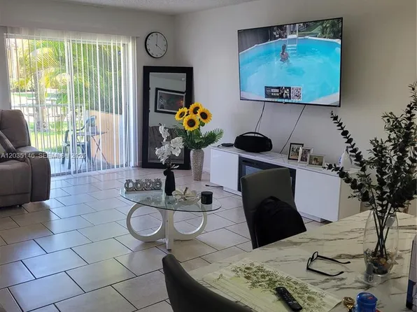 18101 NW 68th Ave APT E105, Hialeah, FL 33015