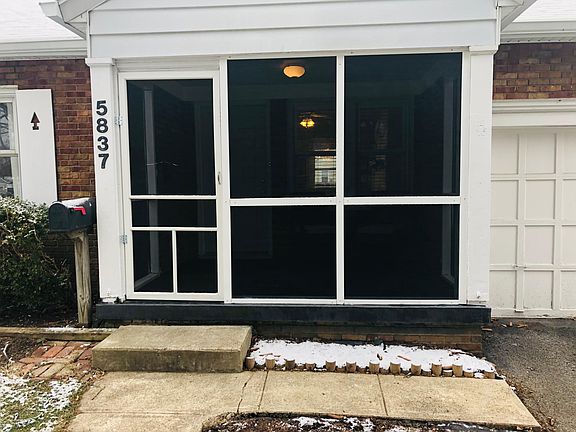3rd image of 5837 Indianola Ave