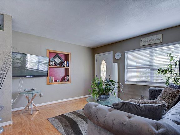 5th image of 5479 46th Ave N