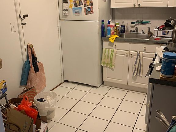 3rd image of 39 Shepard St APT 21