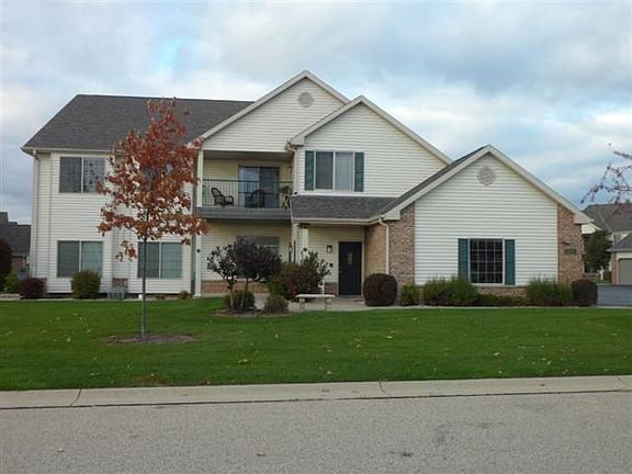 5th image of 118 Pheasant Run Unit C