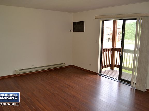 2nd image of 1032 Spruce St APT 2B