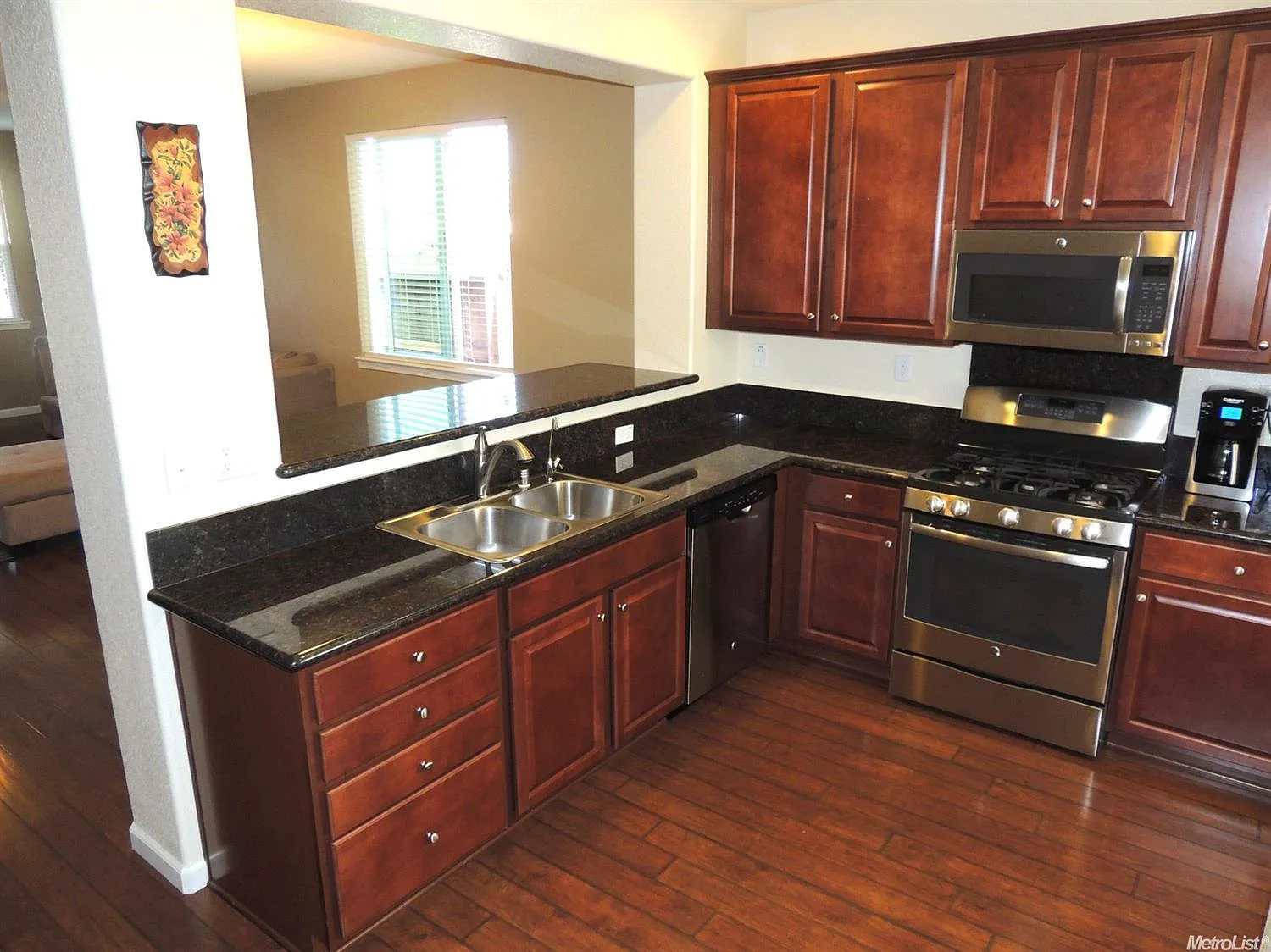 7408 Morning Hill St photo 1