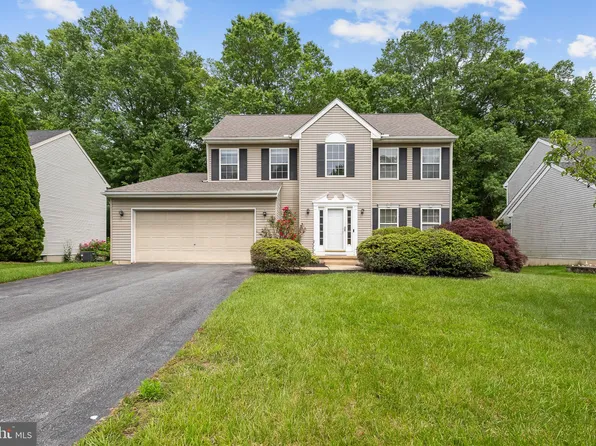 11 Charles Point, Newark, DE 19702