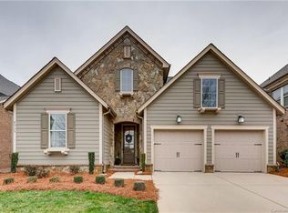 8935 Robbins Pond Rd, Cornelius, NC 28031