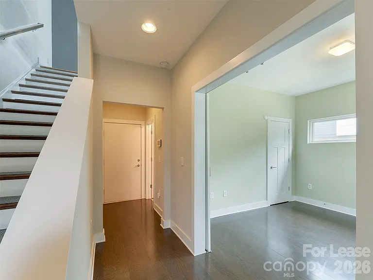 3115 Robeline Ln — Photo 3