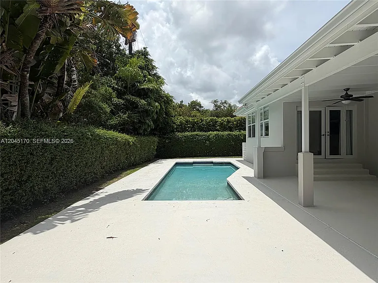 1420 Baracoa Ave — Photo 17