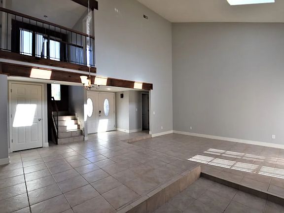 3rd image of 5405 Bay Lagoon Cir