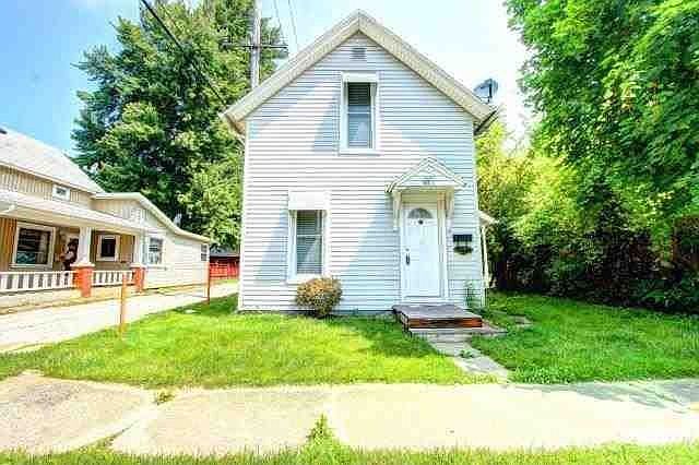 1st image of 411 Queen St