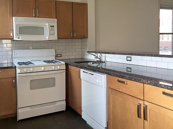 5th image of 5402 S Maryland Ave APT 3