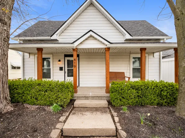 419 S Oak St, Fortville, IN 46040