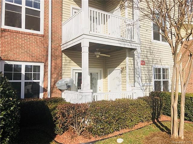 1st image of 11211 Hyde Pointe Ct