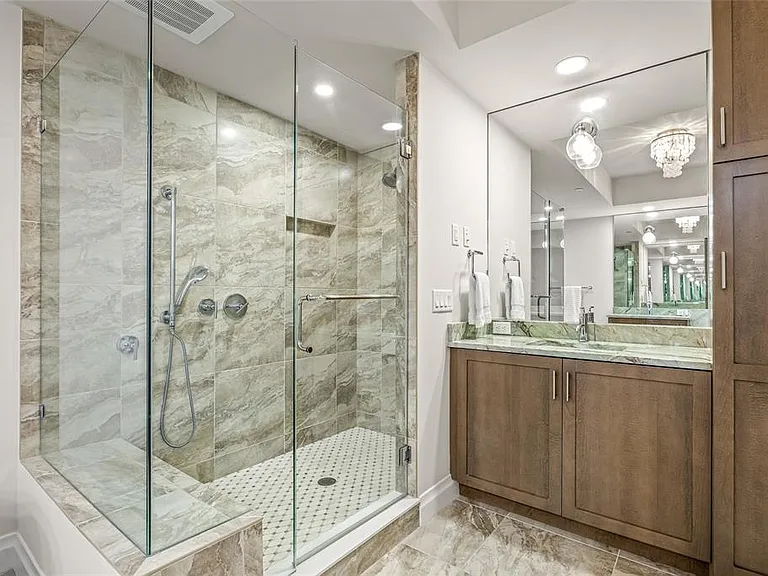 795 Collany Rd #205 — Photo 42
