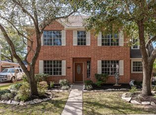 3227 Three Sisters Cir, Pearland, TX 77581