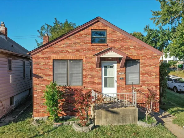 4401 Tholozan Ave, Saint Louis, MO 63116