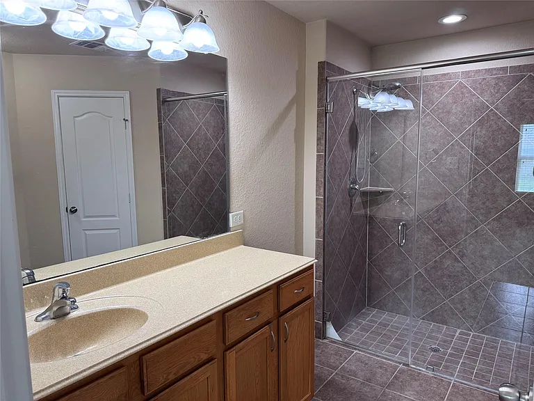 151 Forest Heights Ln — Photo 14