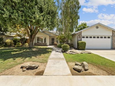 232 Silver Maple Place, Porterville, CA, 93257