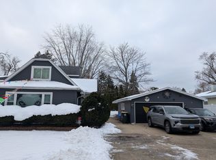1026 Shoreland Ct, Round Lake Beach, IL 60073