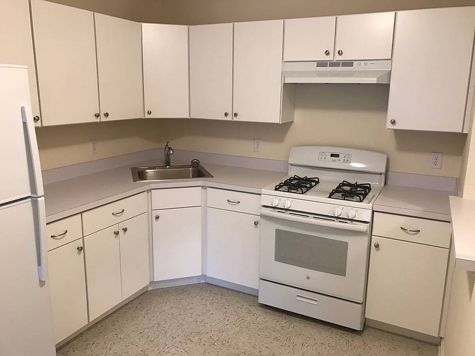 2nd image of 924 Juniper Way Mahwah Nj #3rd