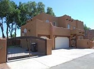 409 Ramsey Hl NW, Los Ranchos De Albuquerque, NM 87114