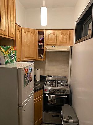 1st image of 376 Broome St #2
