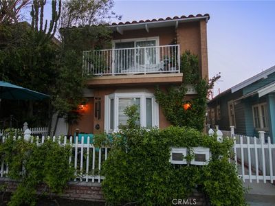 123 13th St #2, Seal Beach, CA, 90740