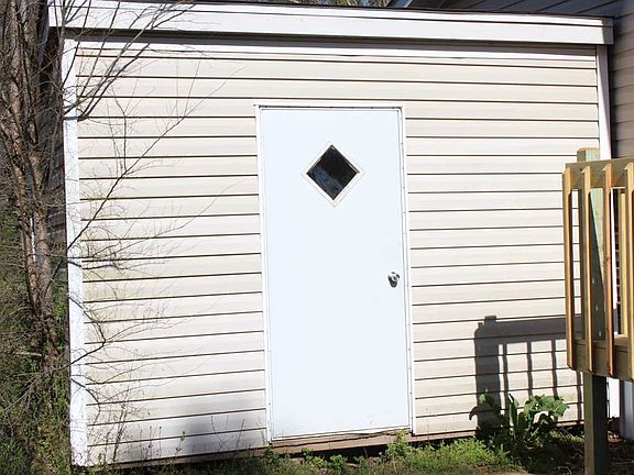 3rd image of 268 Hidden Meadows Dr
