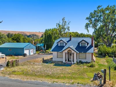 9580 N Thorp Hwy, Thorp, WA, 98946