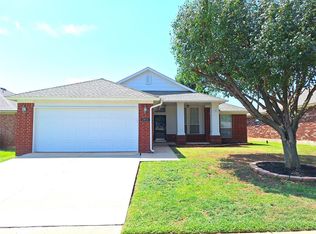 2416 NW 162nd St, Edmond, OK 73013
