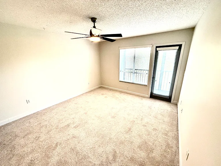 259 Fenwick Dr #34 — Photo 21