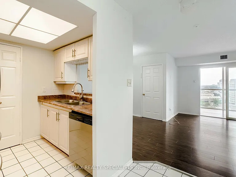 265 Enfield Pl #1808 — Photo 8