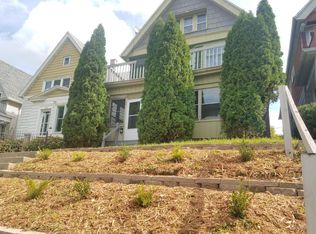 3440 N Newhall St, Milwaukee, WI 53211