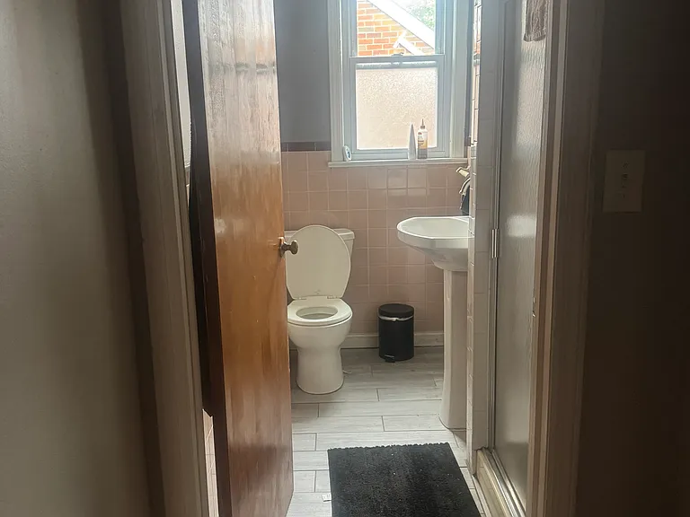 20 Jefferson Ave — Photo 10