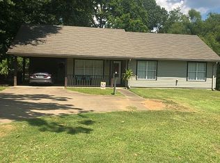 201 Dee St, Linden, AL 36748