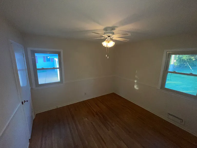 Main floor bedroom #2