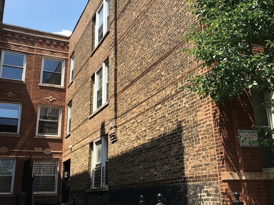 1st image of 2048 N California Ave Unit 3