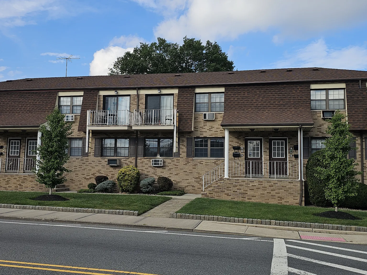1 bed, 750 sqft, $1,925 — Photo 1