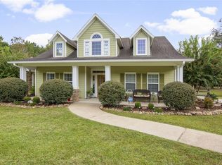 8303 Hills Pkwy, Montgomery, TX 77316