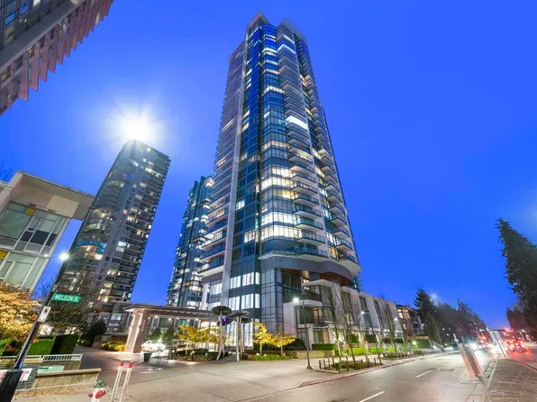 4900 Lennox Ln #908, Burnaby, BC V5H