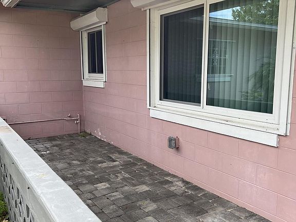 3rd image of 1345 Mackeral Ave